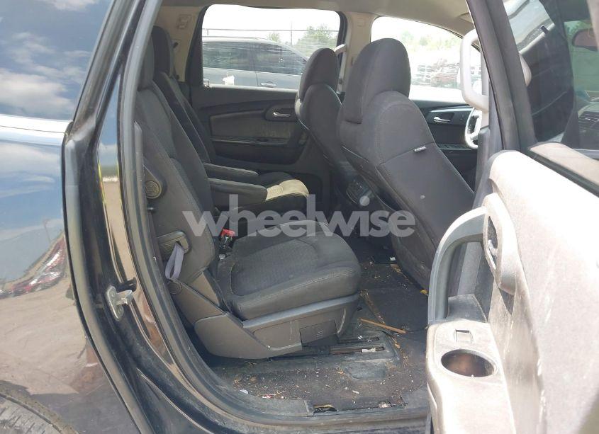 Photo 8 of 2011 Chevrolet Traverse 1LT (VIN 1GNKVGED1BJ388598)