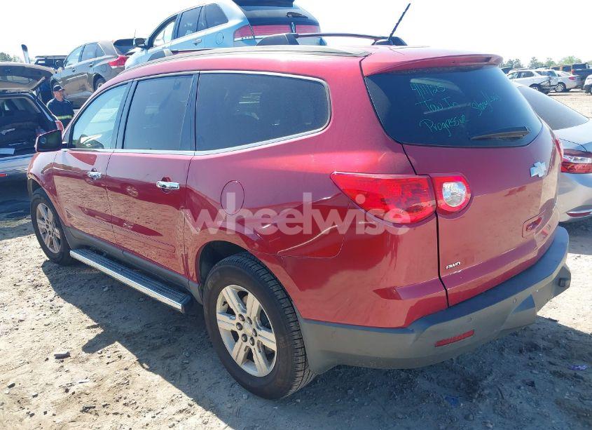 Photo 3 of 2012 Chevrolet Traverse 1LT (VIN 1GNKVGED1CJ184420)