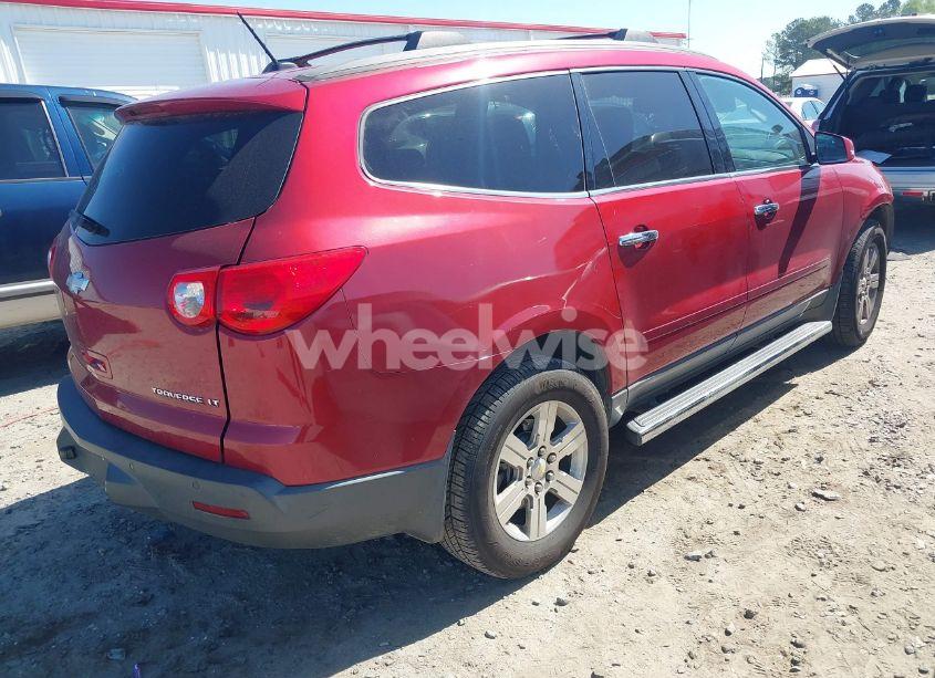 Photo 4 of 2012 Chevrolet Traverse 1LT (VIN 1GNKVGED1CJ184420)