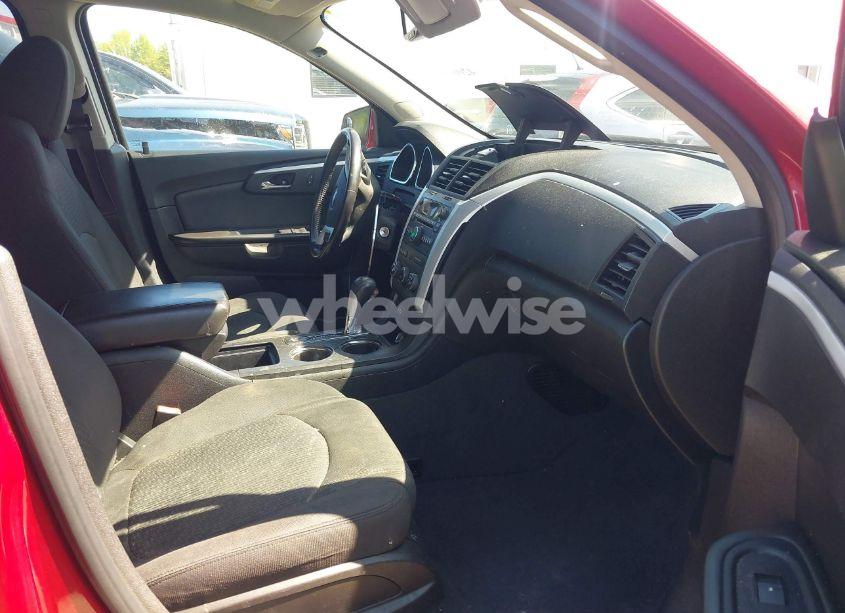 Photo 5 of 2012 Chevrolet Traverse 1LT (VIN 1GNKVGED1CJ184420)