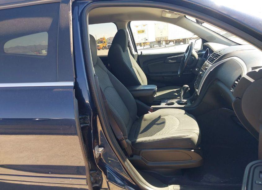 Photo 5 of 2012 Chevrolet Traverse 1LT (VIN 1GNKVGED1CJ252795)