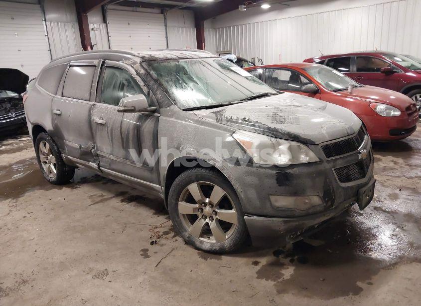 2012 Chevrolet Traverse 1LT (VIN 1GNKVGED1CJ351813) main photo