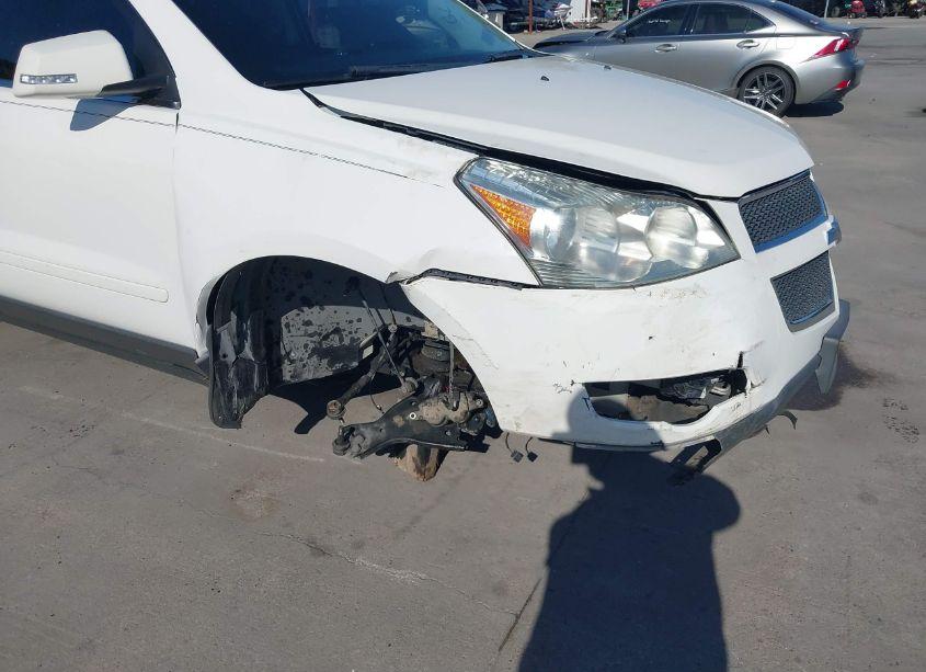 Photo 6 of 2011 Chevrolet Traverse 1LT (VIN 1GNKVGED2BJ230156)