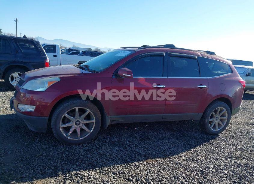 Photo 14 of 2011 Chevrolet Traverse 1LT (VIN 1GNKVGED2BJ237690)