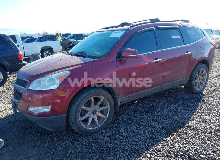 Photo 2 of 2011 Chevrolet Traverse 1LT (VIN 1GNKVGED2BJ237690)