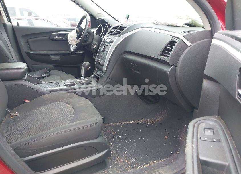 Photo 5 of 2012 Chevrolet Traverse 1LT (VIN 1GNKVGED2CJ202214)