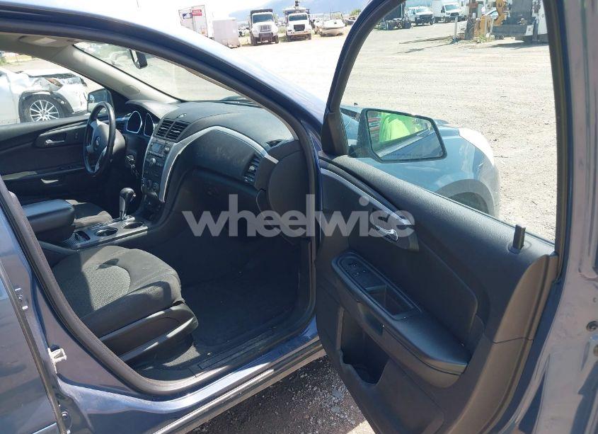 Photo 5 of 2012 Chevrolet Traverse 1LT (VIN 1GNKVGED2CJ312650)