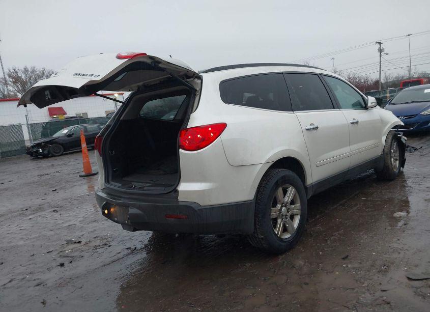 Photo 4 of 2012 Chevrolet Traverse 1LT (VIN 1GNKVGED2CJ387204)