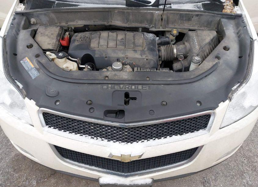 Photo 10 of 2011 Chevrolet Traverse 1LT (VIN 1GNKVGED3BJ137081)