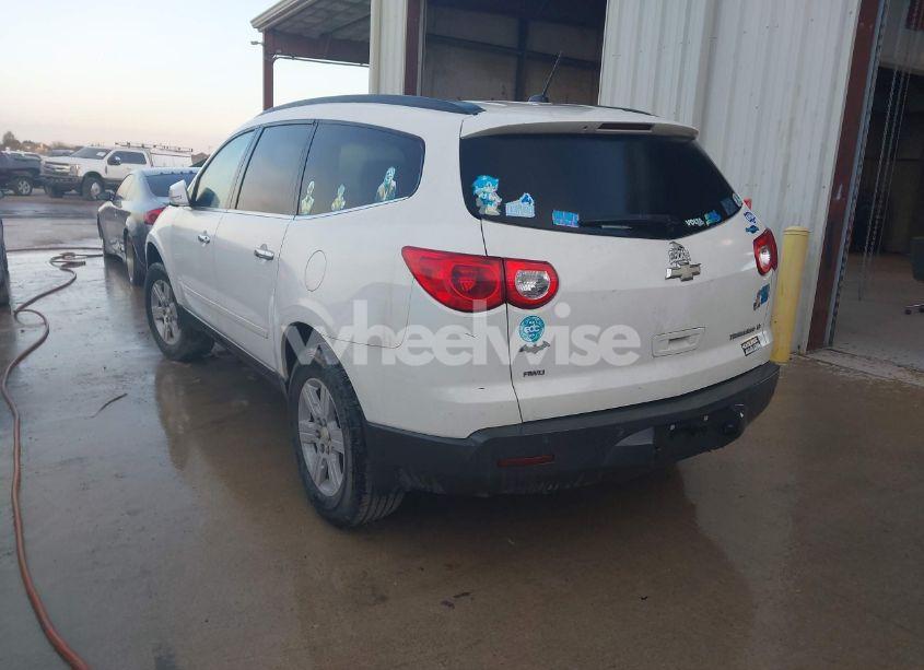 Photo 3 of 2011 Chevrolet Traverse 1LT (VIN 1GNKVGED3BJ248956)