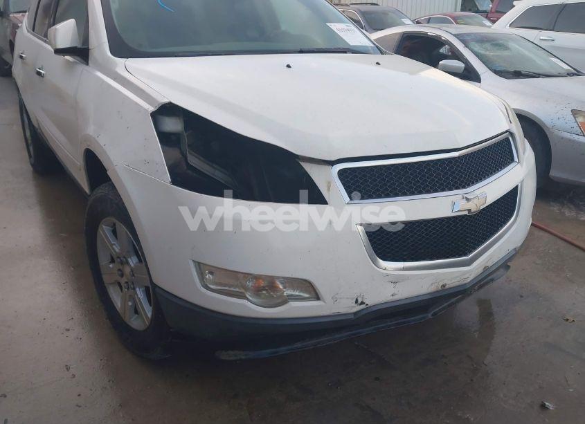 Photo 6 of 2011 Chevrolet Traverse 1LT (VIN 1GNKVGED3BJ248956)