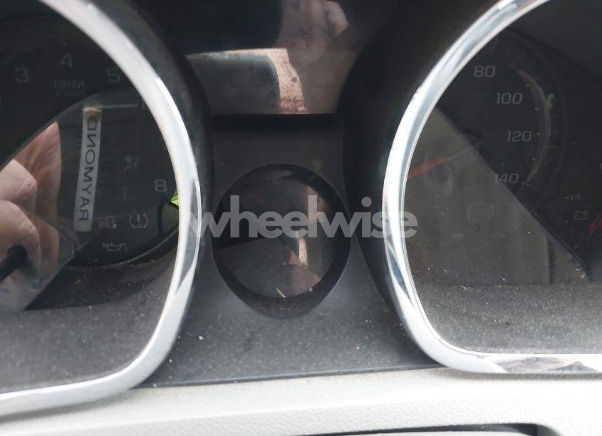 Photo 7 of 2011 Chevrolet Traverse 1LT (VIN 1GNKVGED3BJ248956)