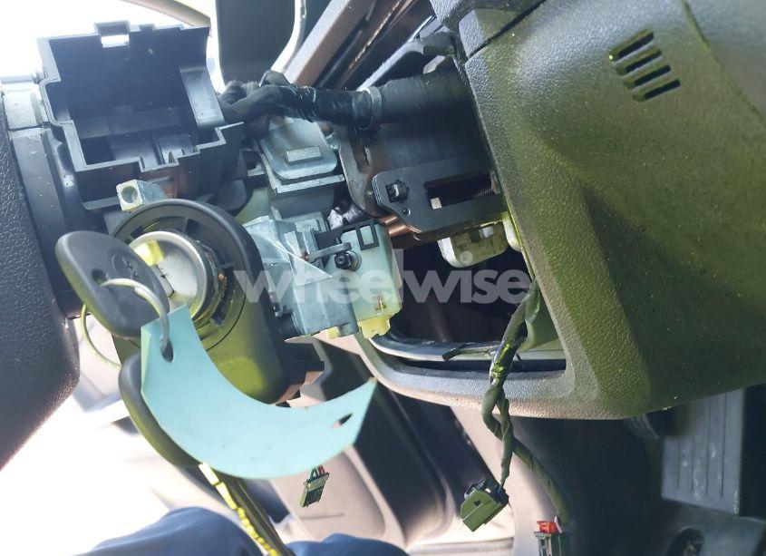 Photo 11 of 2011 Chevrolet Traverse 1LT (VIN 1GNKVGED3BJ327897)