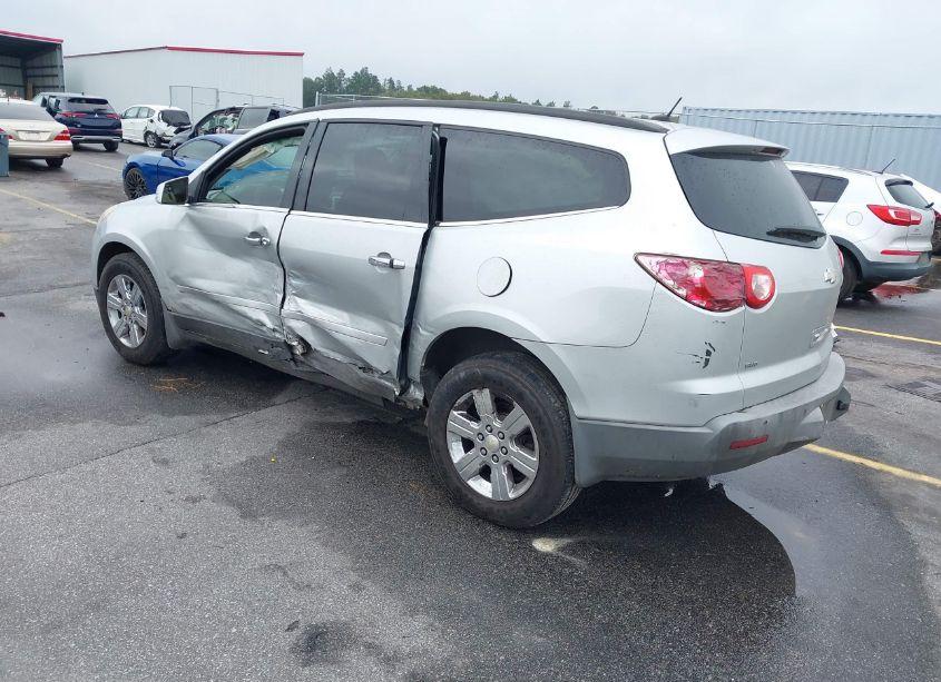 Photo 3 of 2012 Chevrolet Traverse 1LT (VIN 1GNKVGED3CJ181583)