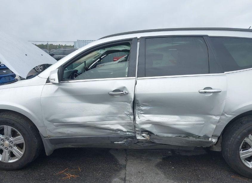 Photo 6 of 2012 Chevrolet Traverse 1LT (VIN 1GNKVGED3CJ181583)