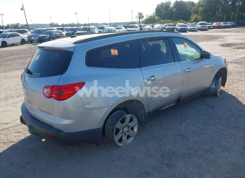 Photo 4 of 2012 Chevrolet Traverse 1LT (VIN 1GNKVGED3CJ360884)