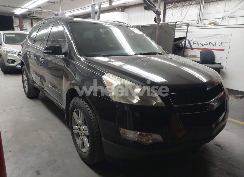 2011 Chevrolet Traverse 1LT (VIN 1GNKVGED4BJ145318) main photo