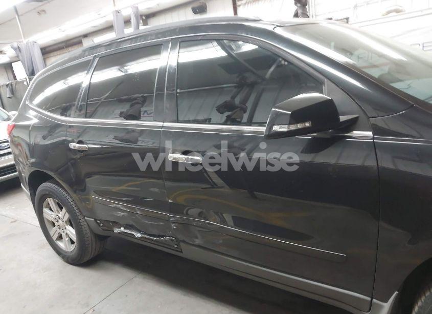 Photo 13 of 2011 Chevrolet Traverse 1LT (VIN 1GNKVGED4BJ145318)