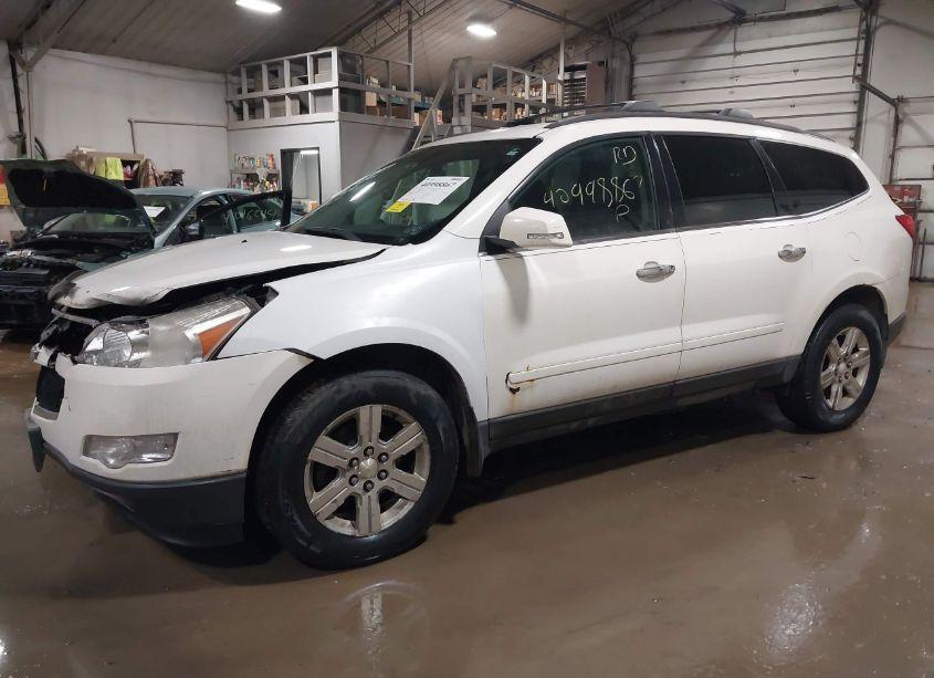 Photo 2 of 2011 Chevrolet Traverse 1LT (VIN 1GNKVGED4BJ180215)