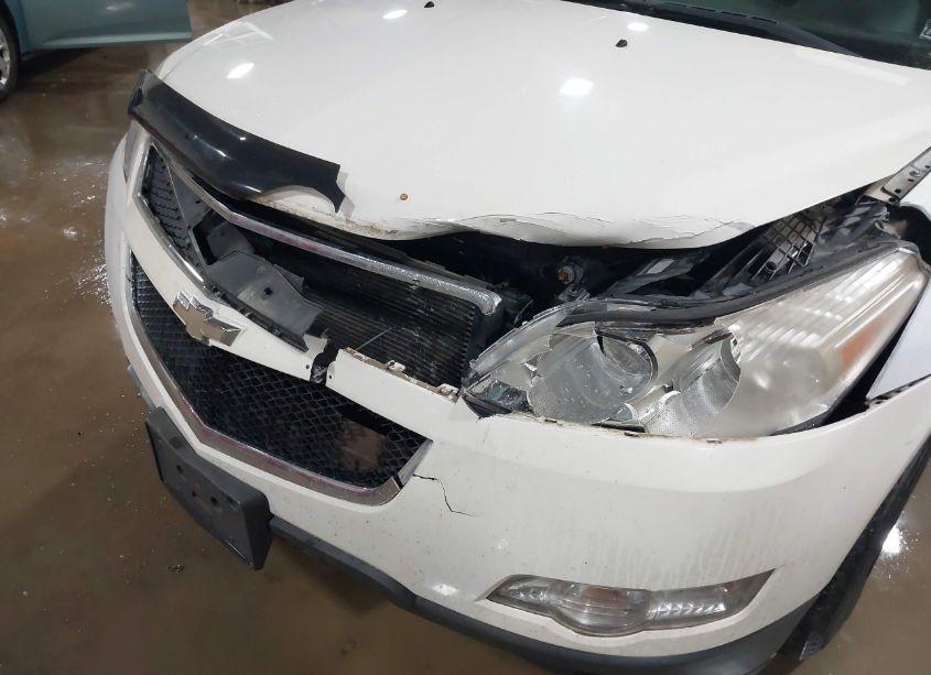 Photo 6 of 2011 Chevrolet Traverse 1LT (VIN 1GNKVGED4BJ180215)