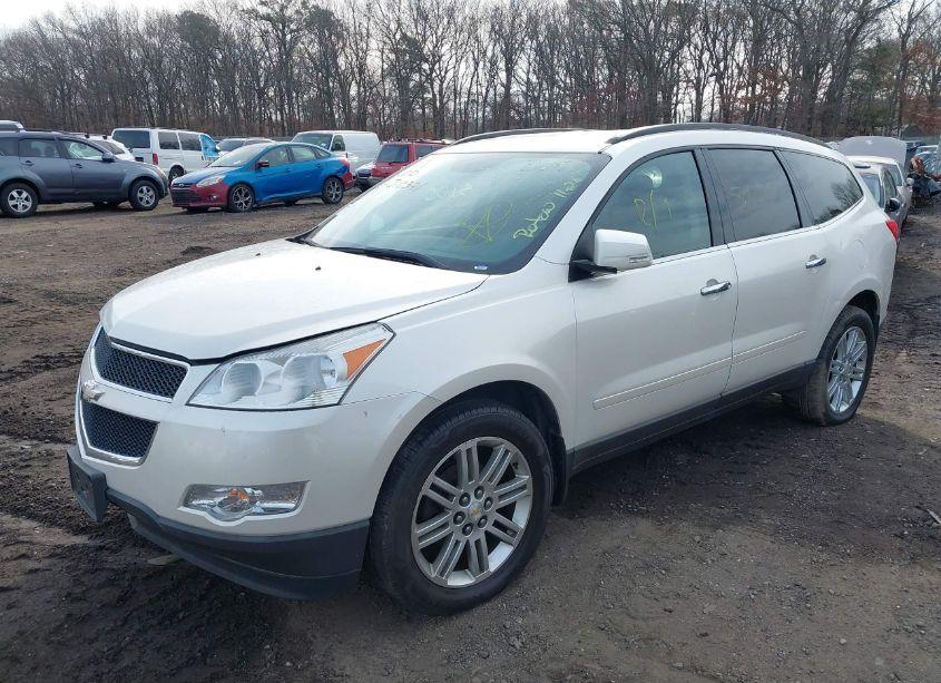Photo 2 of 2011 Chevrolet Traverse 1LT (VIN 1GNKVGED4BJ223256)