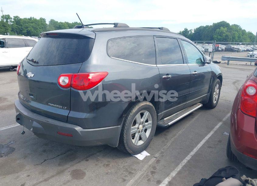 Photo 4 of 2011 Chevrolet Traverse 1LT (VIN 1GNKVGED4BJ251851)