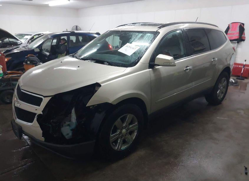 Photo 2 of 2011 Chevrolet Traverse 1LT (VIN 1GNKVGED4BJ312583)