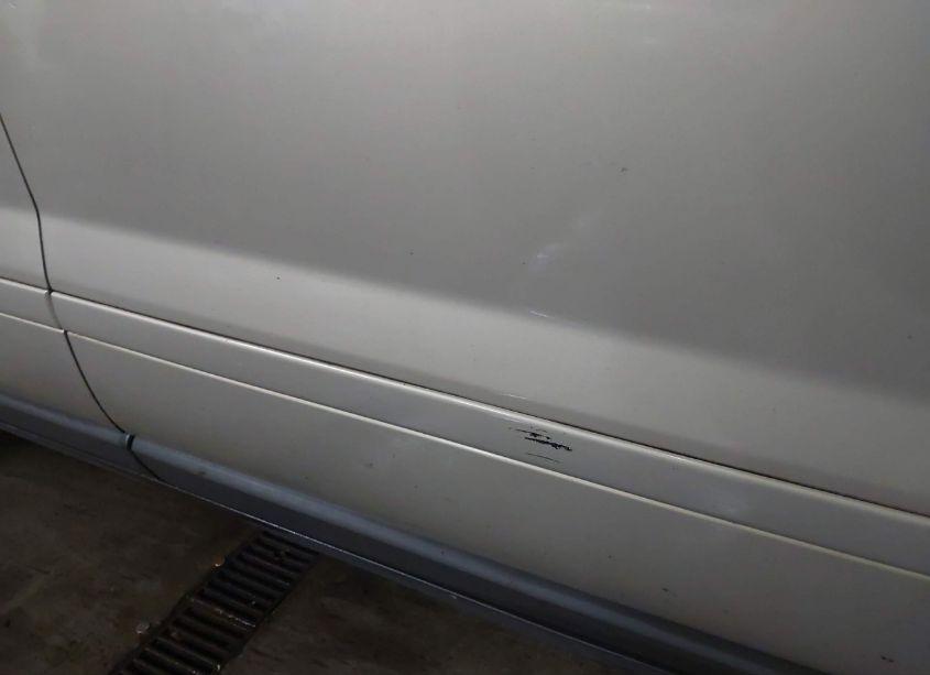 Photo 21 of 2011 Chevrolet Traverse 1LT (VIN 1GNKVGED4BJ312583)