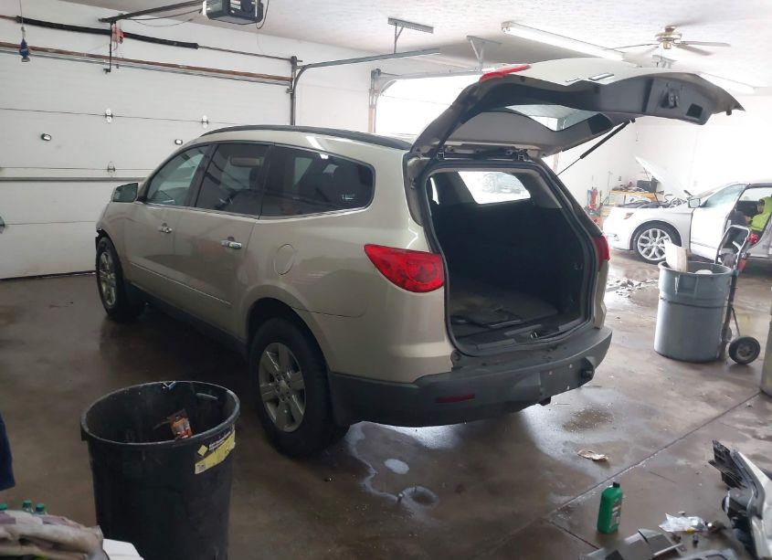 Photo 3 of 2011 Chevrolet Traverse 1LT (VIN 1GNKVGED4BJ312583)