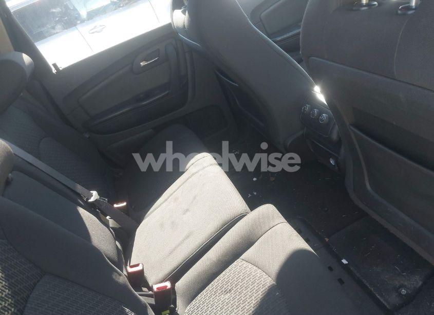 Photo 8 of 2012 Chevrolet Traverse 1LT (VIN 1GNKVGED4CJ135535)