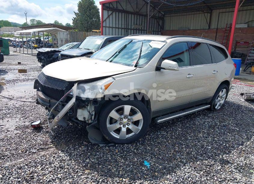 Photo 2 of 2012 Chevrolet Traverse 1LT (VIN 1GNKVGED4CJ238437)