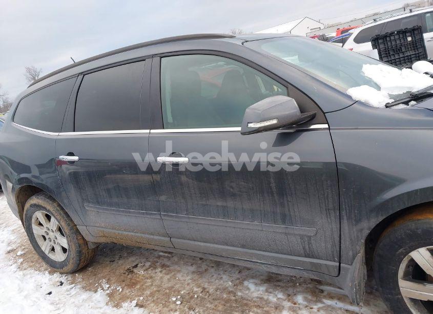 Photo 13 of 2011 Chevrolet Traverse 1LT (VIN 1GNKVGED5BJ252054)