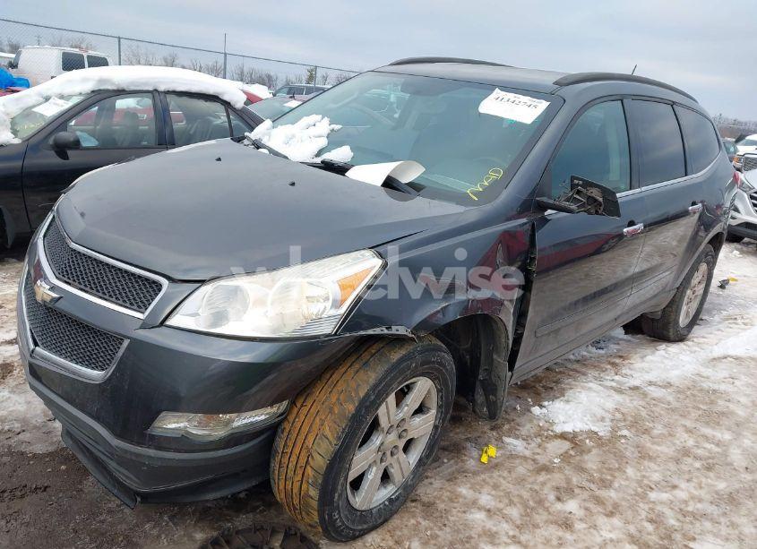 Photo 2 of 2011 Chevrolet Traverse 1LT (VIN 1GNKVGED5BJ252054)