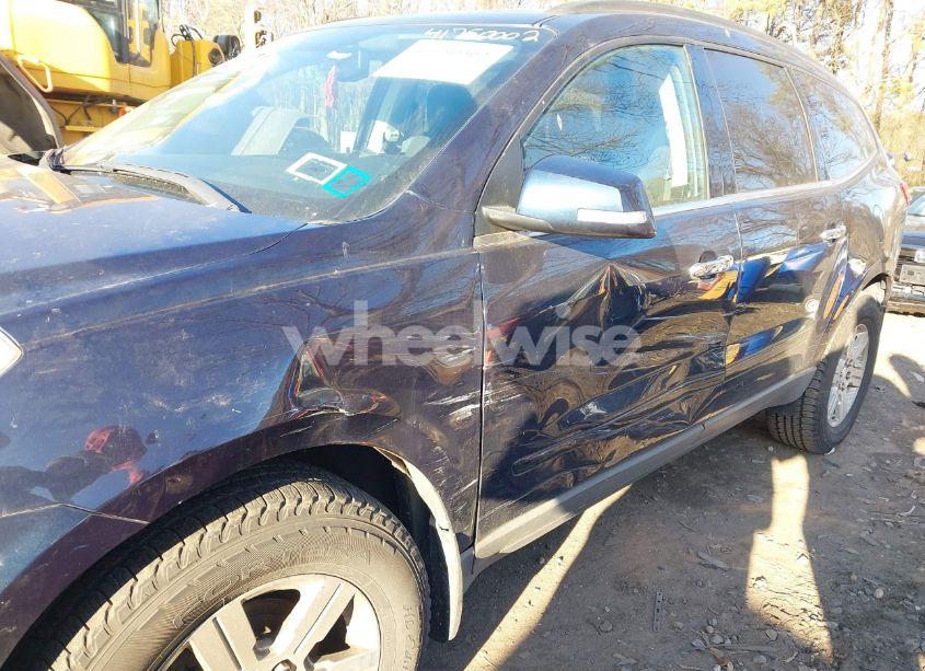 Photo 6 of 2011 Chevrolet Traverse 1LT (VIN 1GNKVGED5BJ307215)