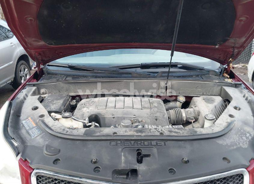 Photo 10 of 2011 Chevrolet Traverse 1LT (VIN 1GNKVGED5BJ330705)