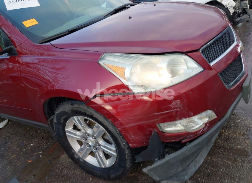 Photo 6 of 2011 Chevrolet Traverse 1LT (VIN 1GNKVGED5BJ330705)