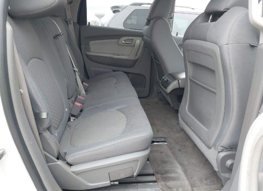 Photo 8 of 2011 Chevrolet Traverse 1LT (VIN 1GNKVGED5BJ338562)