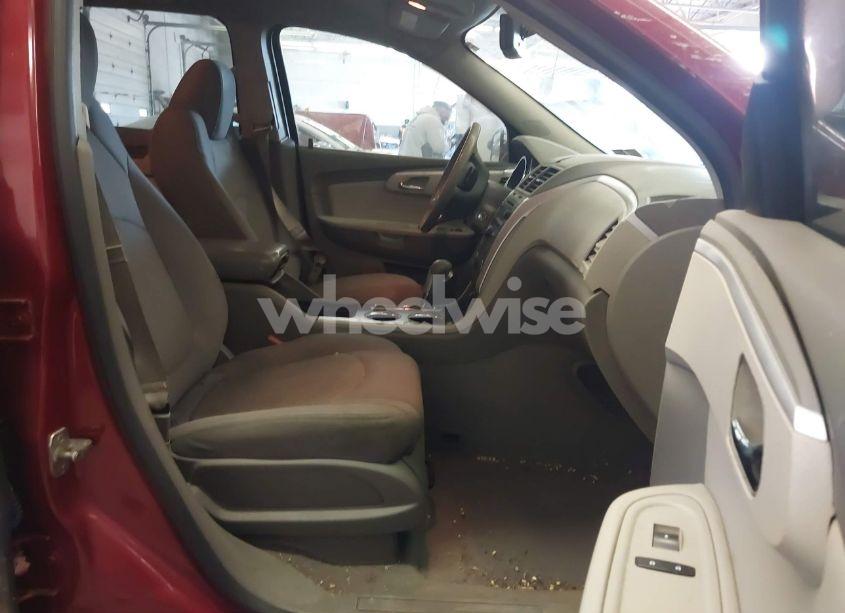 Photo 5 of 2012 Chevrolet Traverse 1LT (VIN 1GNKVGED6CJ171923)