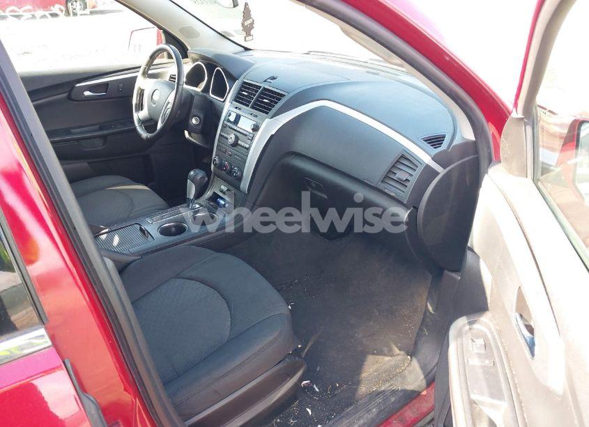 Photo 5 of 2012 Chevrolet Traverse 1LT (VIN 1GNKVGED6CJ352522)