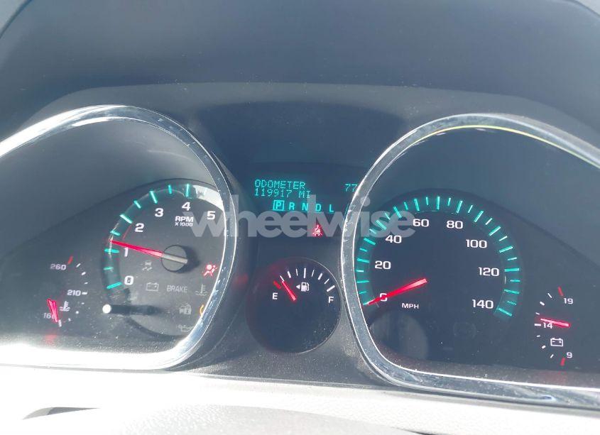 Photo 7 of 2011 Chevrolet Traverse 1LT (VIN 1GNKVGED7BJ120834)