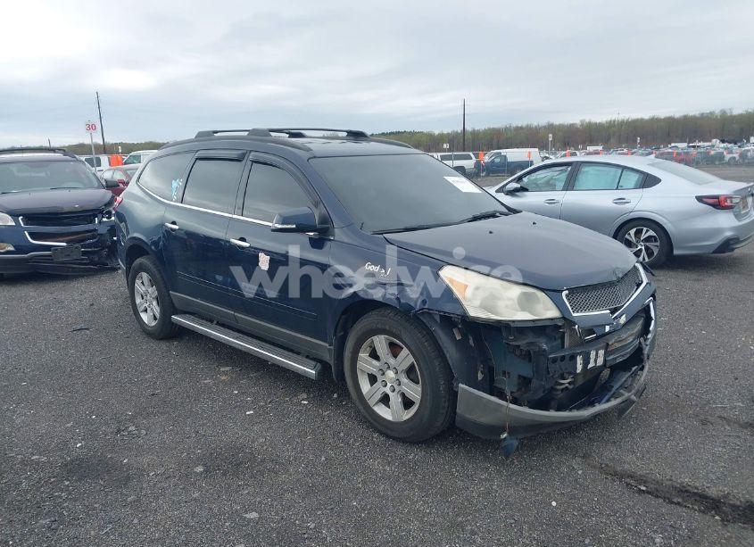 2011 Chevrolet Traverse 1LT (VIN 1GNKVGED7BJ312920) main photo