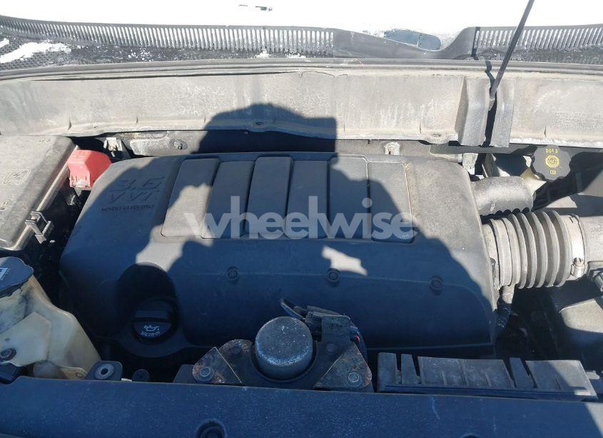 Photo 10 of 2011 Chevrolet Traverse 1LT (VIN 1GNKVGED7BJ351040)