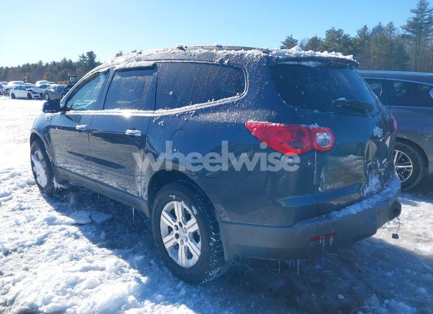 Photo 3 of 2011 Chevrolet Traverse 1LT (VIN 1GNKVGED7BJ351040)