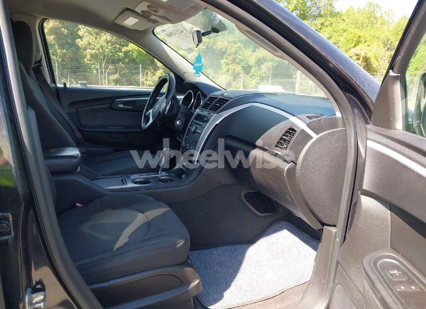 Photo 5 of 2012 Chevrolet Traverse 1LT (VIN 1GNKVGED7CJ264501)