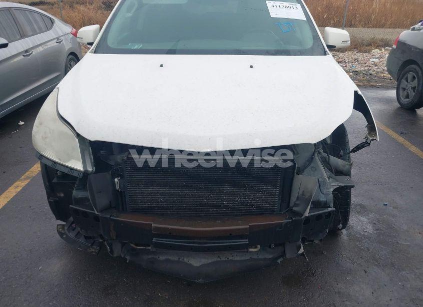 Photo 13 of 2011 Chevrolet Traverse 1LT (VIN 1GNKVGED8BJ137769)