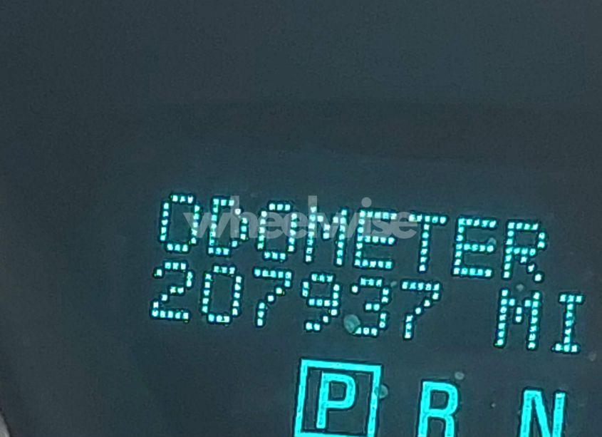 Photo 16 of 2011 Chevrolet Traverse 1LT (VIN 1GNKVGED8BJ137769)