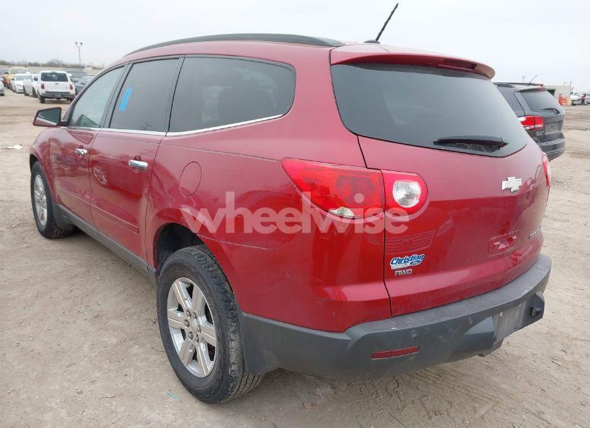 Photo 3 of 2012 Chevrolet Traverse 1LT (VIN 1GNKVGED8CJ128619)