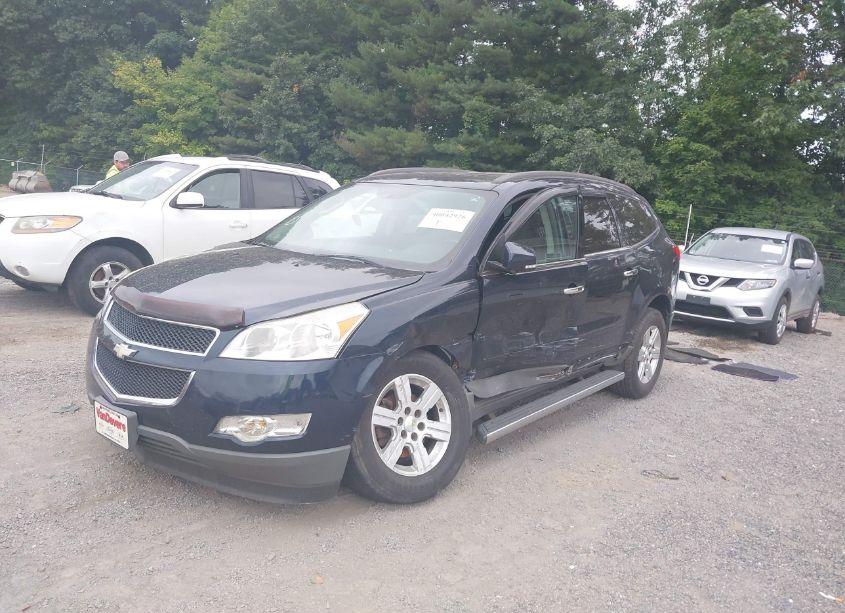 Photo 2 of 2012 Chevrolet Traverse 1LT (VIN 1GNKVGED8CJ168117)