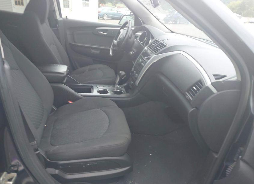 Photo 5 of 2012 Chevrolet Traverse 1LT (VIN 1GNKVGED8CJ168117)