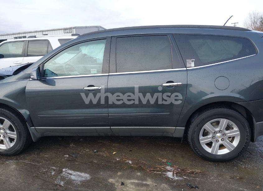 Photo 14 of 2011 Chevrolet Traverse 1LT (VIN 1GNKVGED9BJ121001)